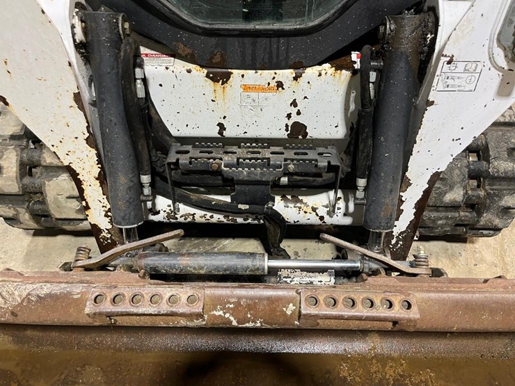 bobcat-t590-image-10
