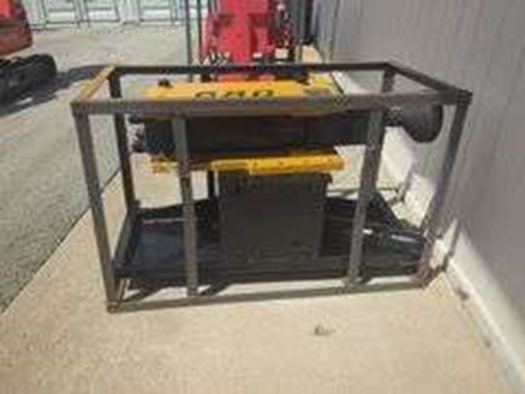 2025-cfg-pd680-pz-skid-steer-breaker,-unused-image-2