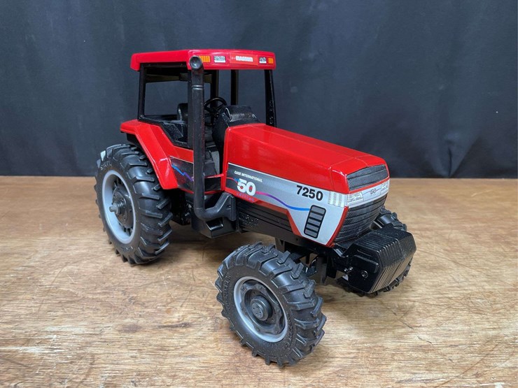 1/16-case-ih-magnum-7250-mark-50-nib-ertl-image-10