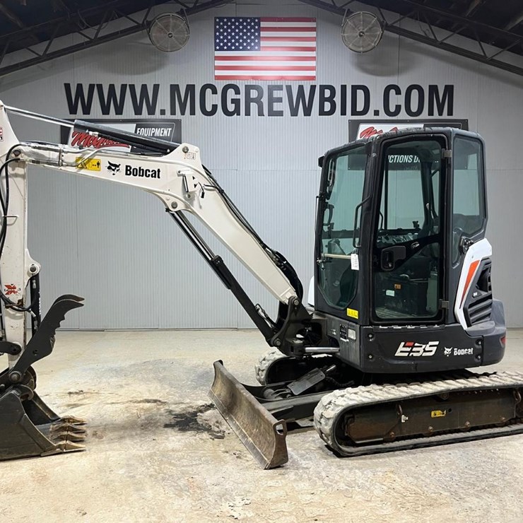 2018 BOBCAT E35i