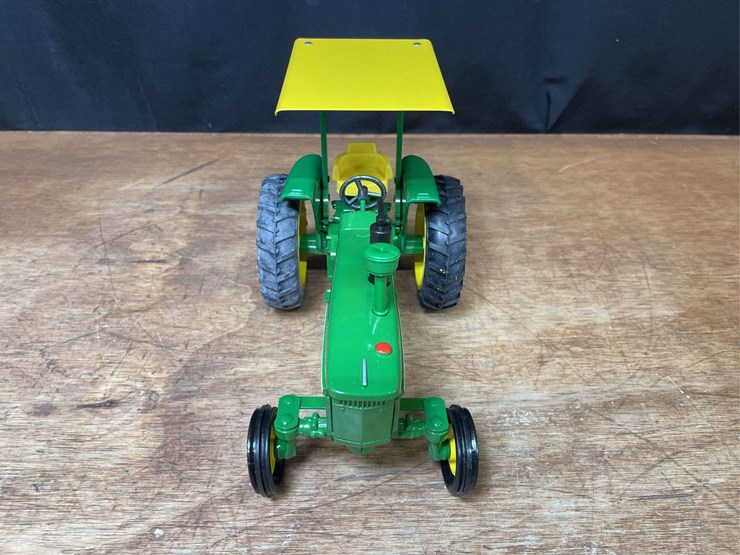 1/16-john-deere-4010-1993-nfts-nib-ertl-image-13