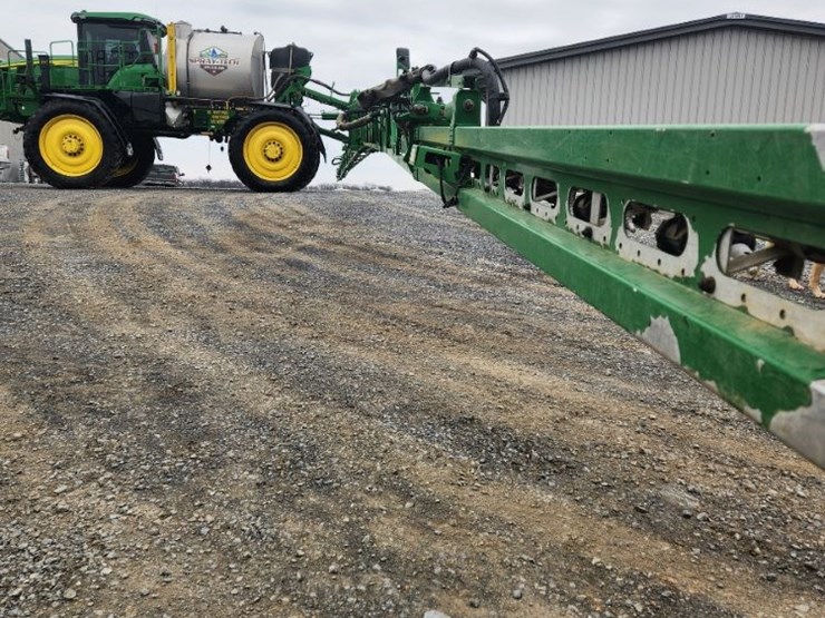 2023-john-deere-616r-image-10