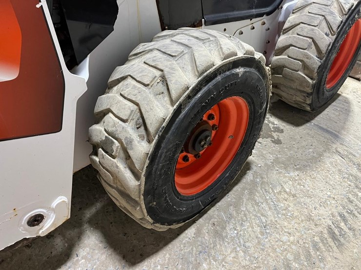 2020-bobcat-s76-image-16