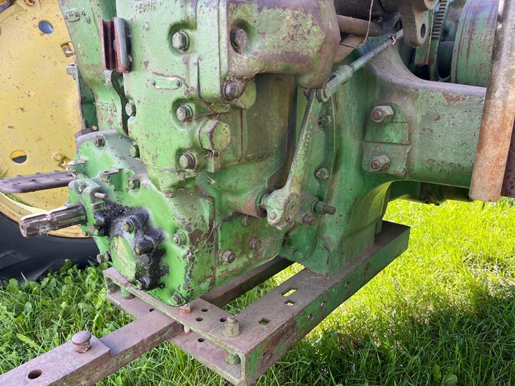 john-deere-720-image-31