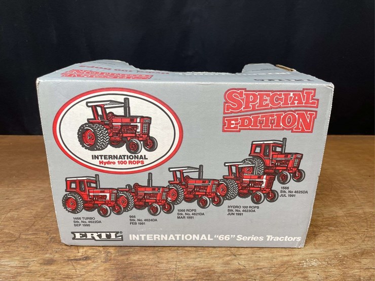 1/16-ih-hydro-100-special-edition-nib-ertl-image-6