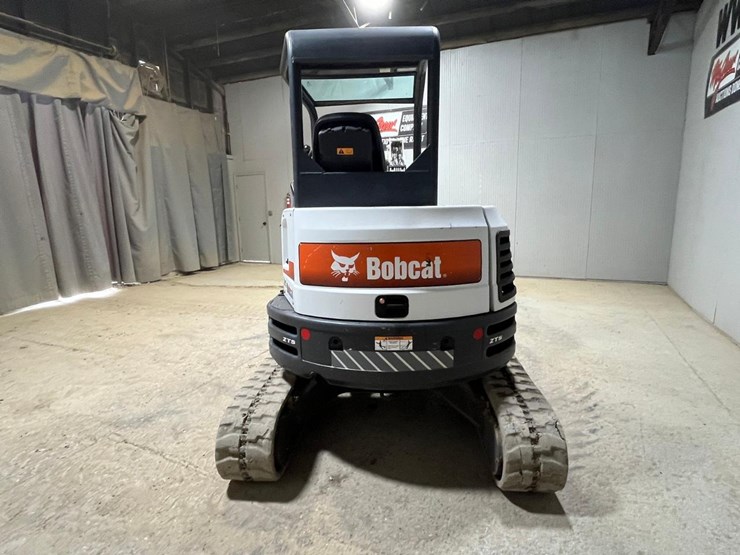 2017-bobcat-e35-image-4
