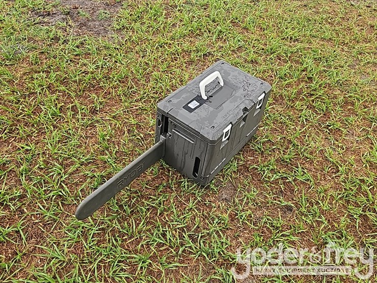 unused-ryobi-18"-chainsaw-image-1
