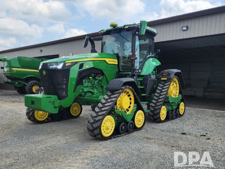 2023-john-deere-8rx-410-image-1