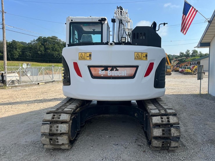 2020-bobcat-e145-image-5