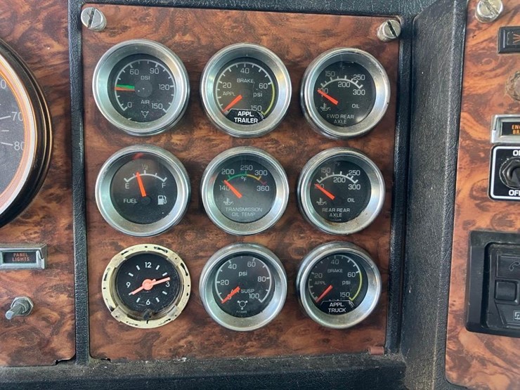 2000-kenworth-w900-image-51