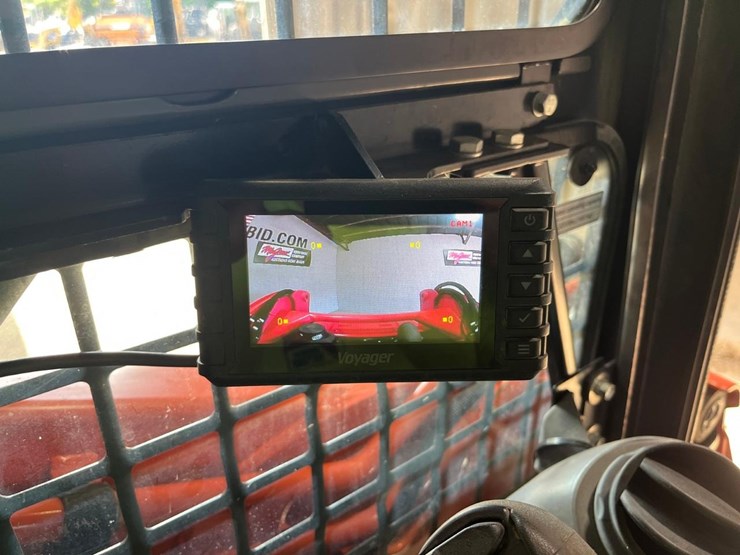 2022-kubota-svl97-2-image-33