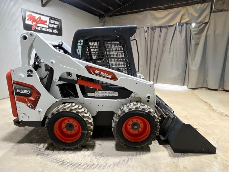 2022-bobcat-s590-image-6