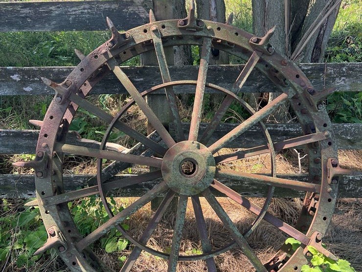oliver-dual-skeleton-wheels-image-2
