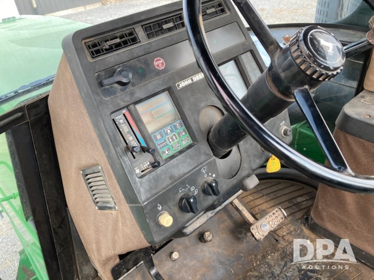 1990-john-deere-8560-image-13
