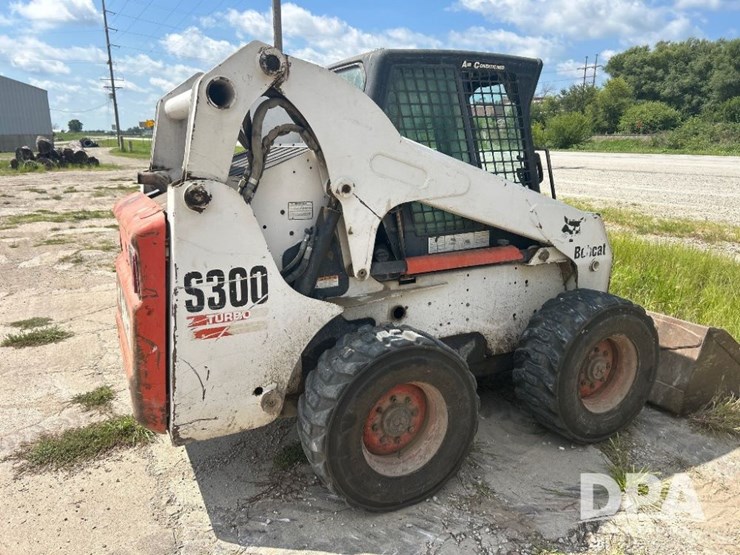 bobcat-s300-image-9