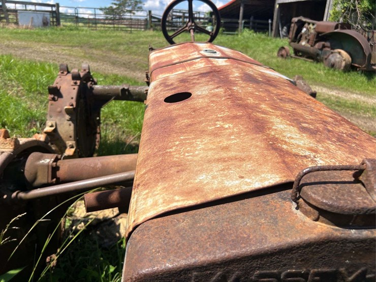 massey-ferguson-4-image-9