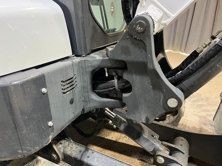 2022-bobcat-e50-image-13