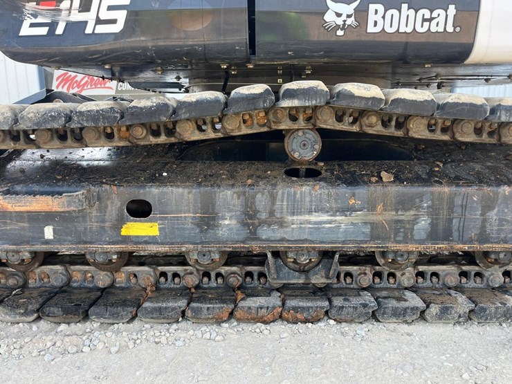 2020-bobcat-e145-image-19