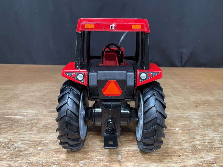 1/16-ih-5088-1981-special-edition-nib-ertl-image-6