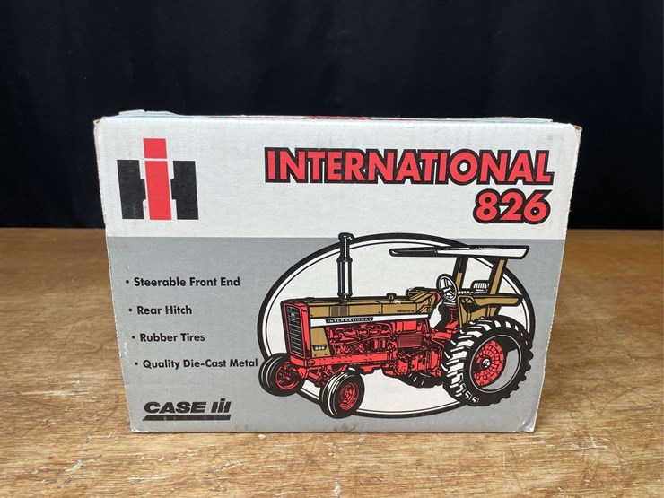 1/16-ih-826-gold-demonstrator-collector-nib-ertl-image-6