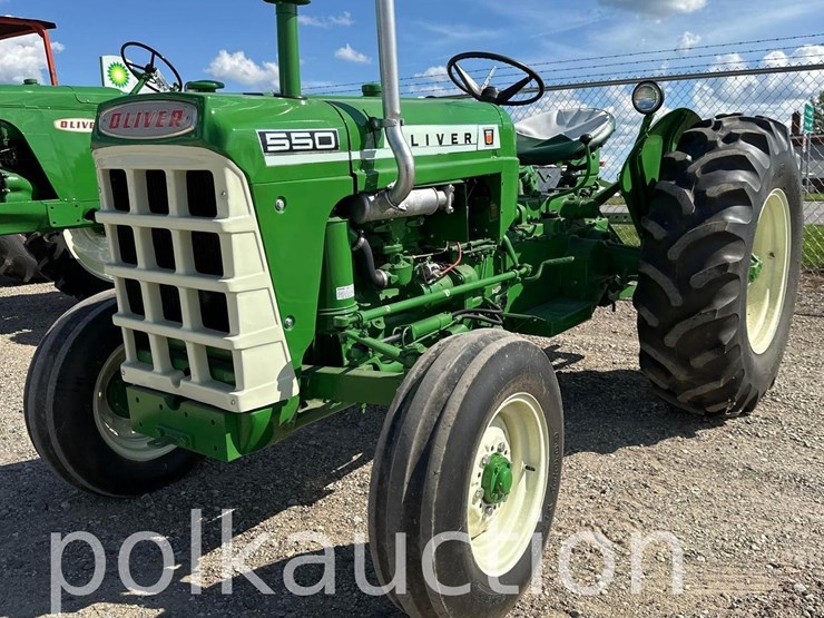 oliver-550-image-1
