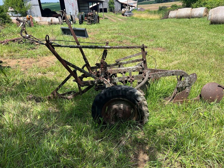 2-bottom-plow-image-6
