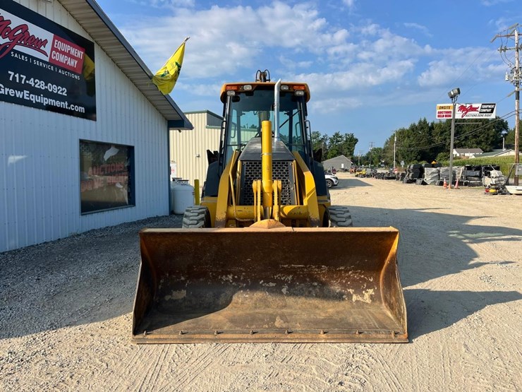 deere-410g-image-8