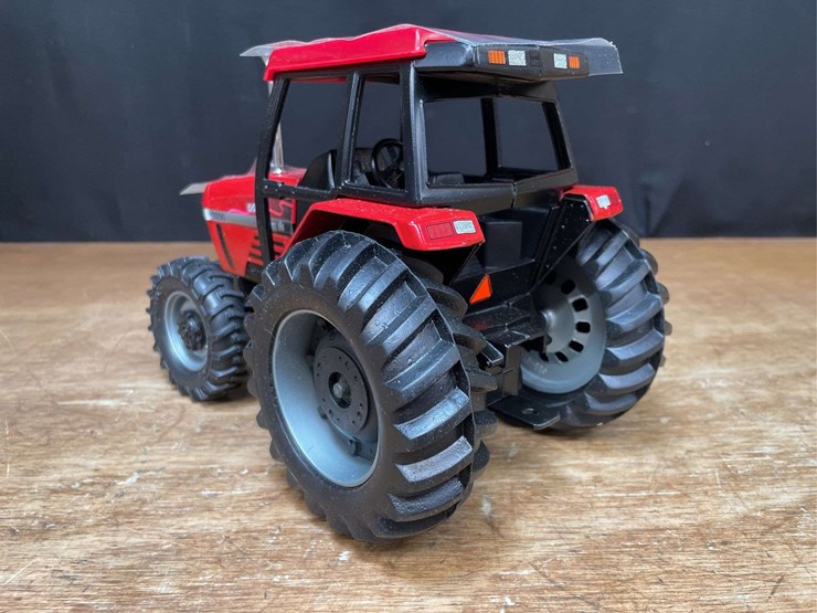 1/16-case-ih-maxxum-5250-50,000th-nib-ertl-image-5