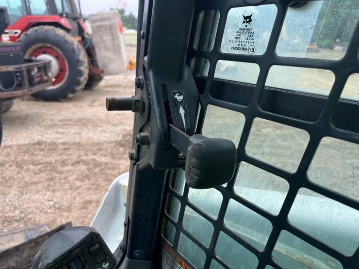 bobcat-t650-image-28