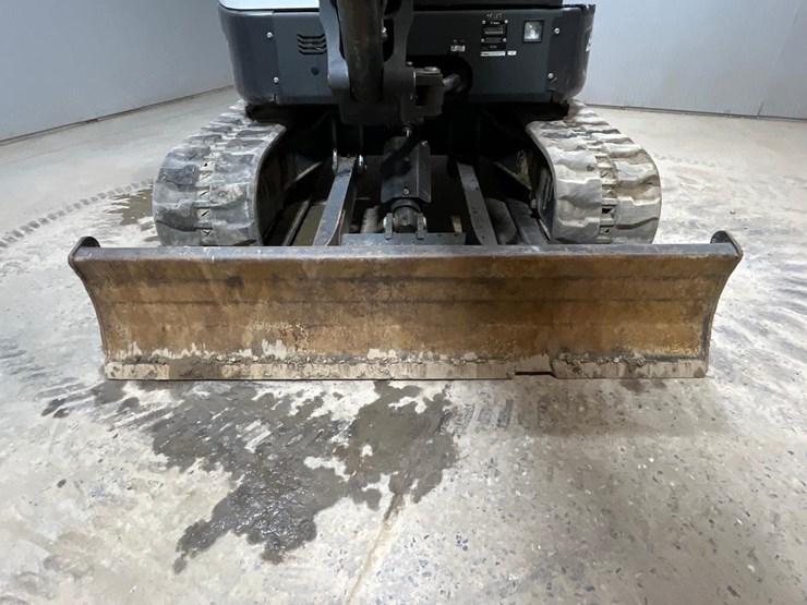 2022-bobcat-e50-image-11