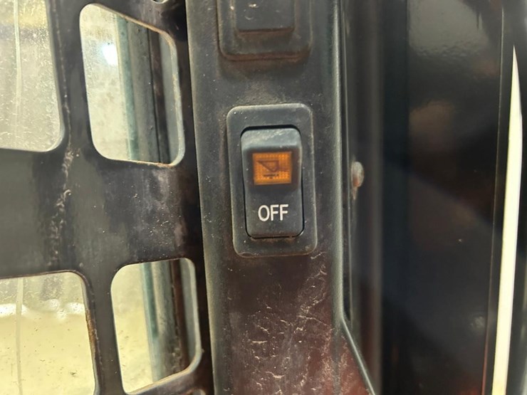 2021-bobcat-s740-image-20