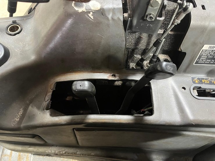 kubota-m6s-111shdc-image-30