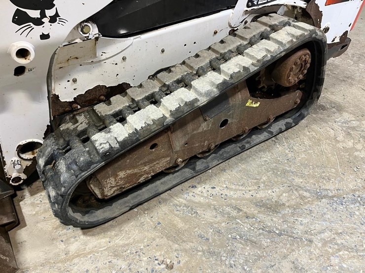 bobcat-t590-image-12
