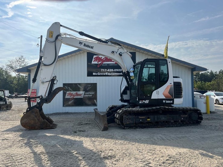 2020-bobcat-e145-image-1