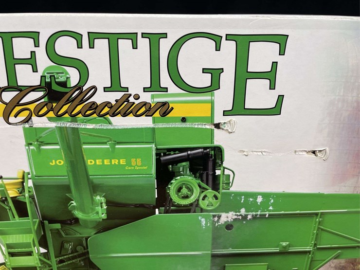 1/16-john-deere-55-combine-prestige-nib-ertl-image-11