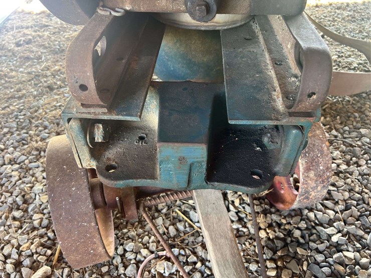 international-lb-engine-with-air-compressor-image-62