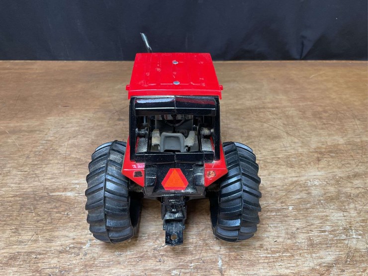 1/16-case-ih-2594-1985-collector-nib-ertl-image-8
