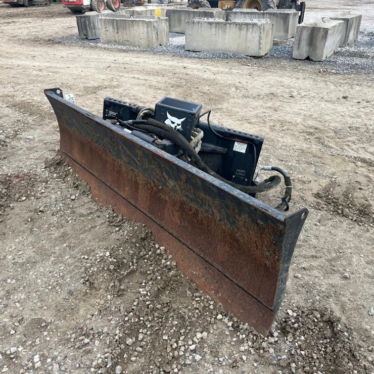 Bobcat 90" Skid Steer Dozer Blade