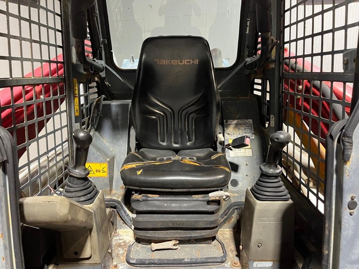 takeuchi-tl10-image-23