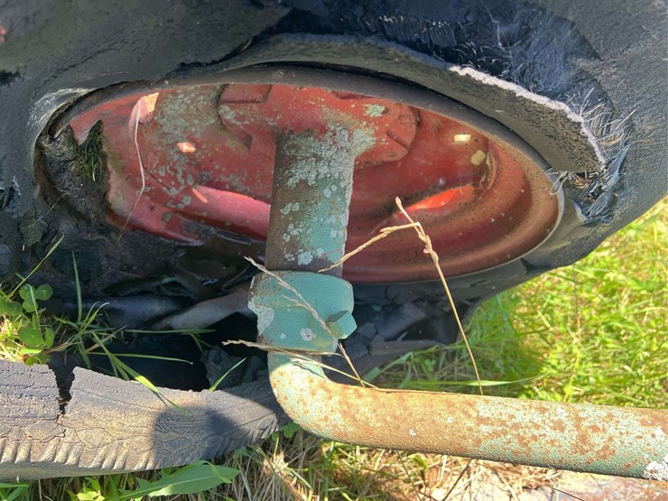 oliver-3-bottom-plow-image-13
