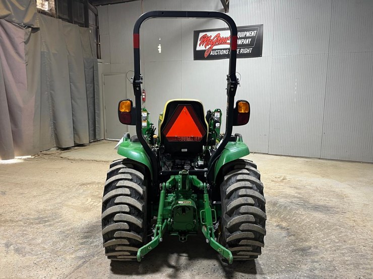john-deere-3046r-image-4