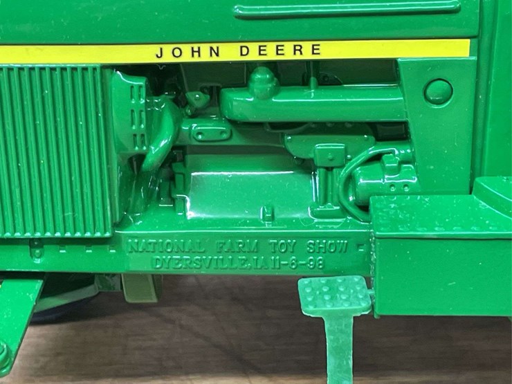 1/16-john-deere-4230-1998-nfts-nib-ertl-image-6