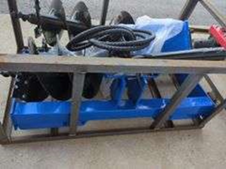 2025-cfg-ssecag-y-with-3-bits-skid-steer-auger,-unused-image-4