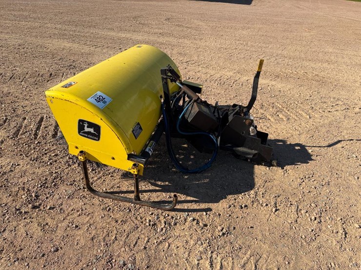 john-deere-246-image-5