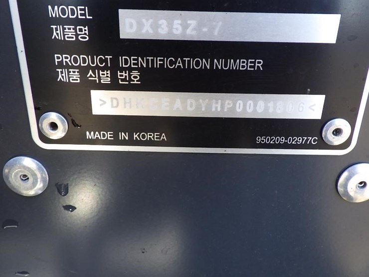 2024-doosan-dx35z-image-43