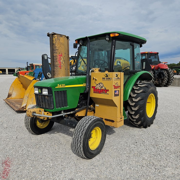 2004 JOHN DEERE 5420