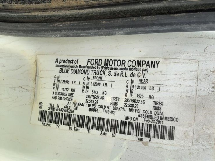 2011-ford-f750-image-13