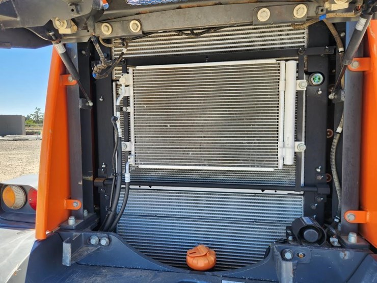 2019-doosan-dl280-5-image-46