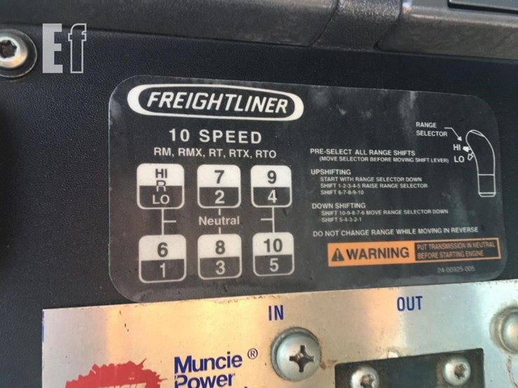 2011-freightliner-cascadia-image-7