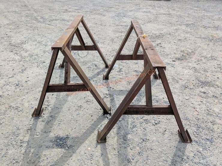 2--heavy-duty-steel-saw-horses-image-2